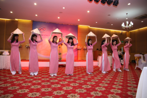 Các hoạt động văn hóa văn nghệ chào mừng các sự kiện quan trọng của công ty diễn ra thường niên